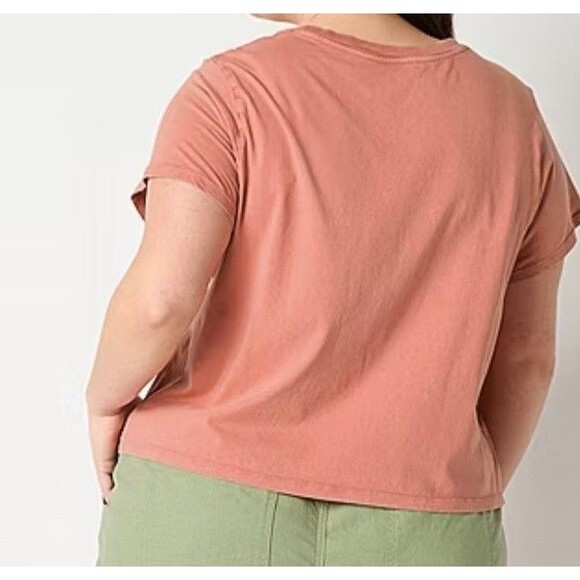 NWT Women's a.n.a. Short Sleeve Pocket Tee Size 2X Desert Sand - Picture 4 of 5